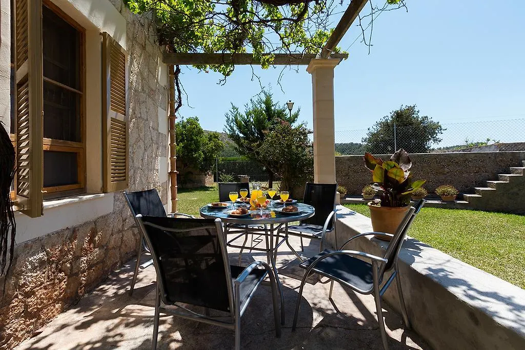 Hôtel El Vila à Pollença 0*,